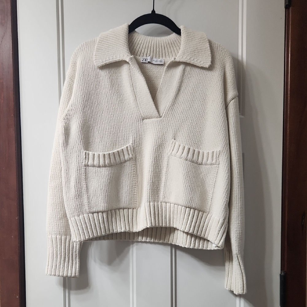 Zara Cream V-Neck Collared Knit Sweater
